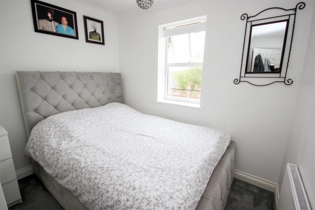 bed 2.JPG