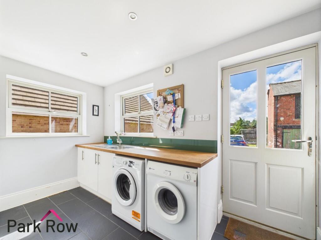 UTILITY ROOM