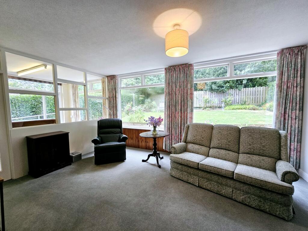 2ea42796-e6a7-4004-99c3-93f3e91cb7d2