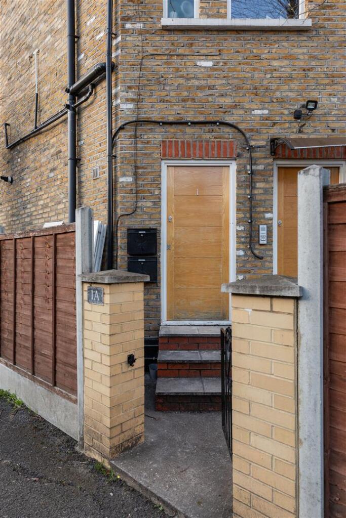 Flat 1, 1a, Hartley Road, E11