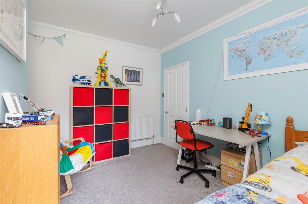 Bedroom 2-1.jpg