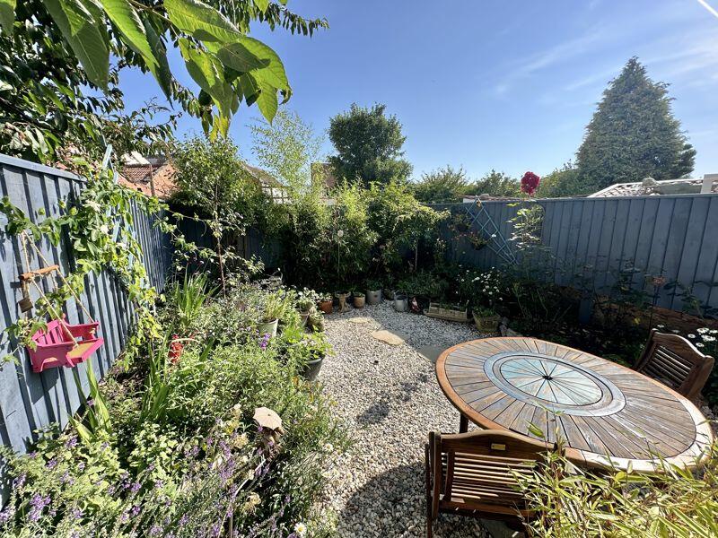 Rear Courtyard Garden
