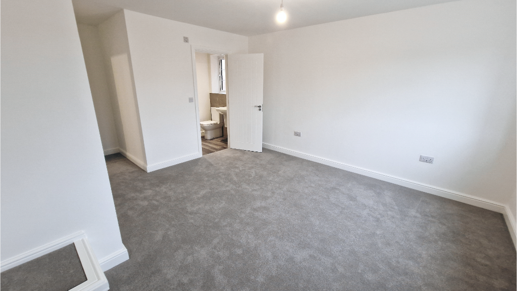 Bedroom 1+En-Suite
