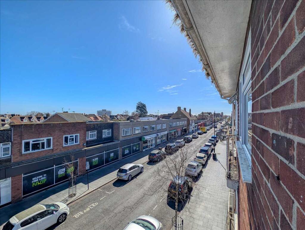 Connaught Avenue
