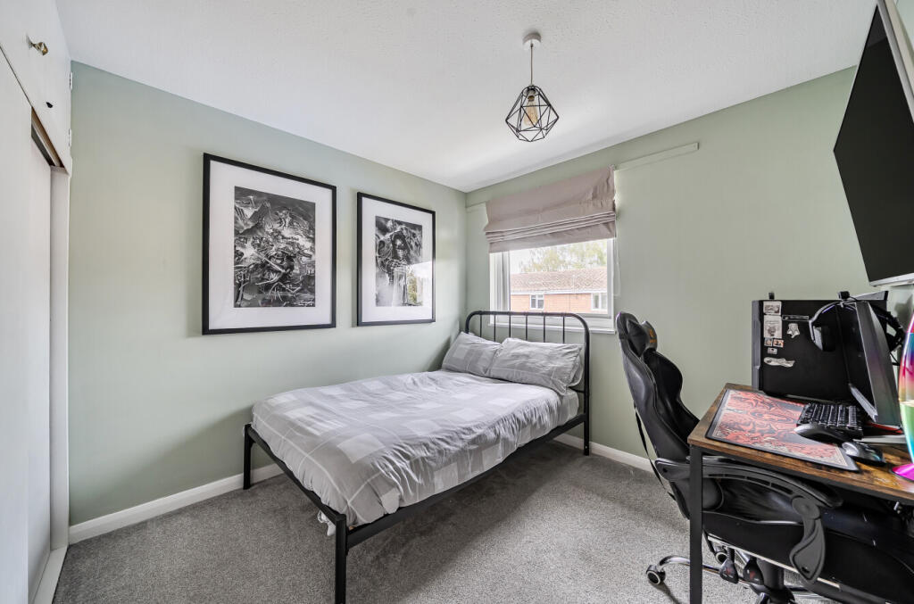 1353739-3-68c4221...