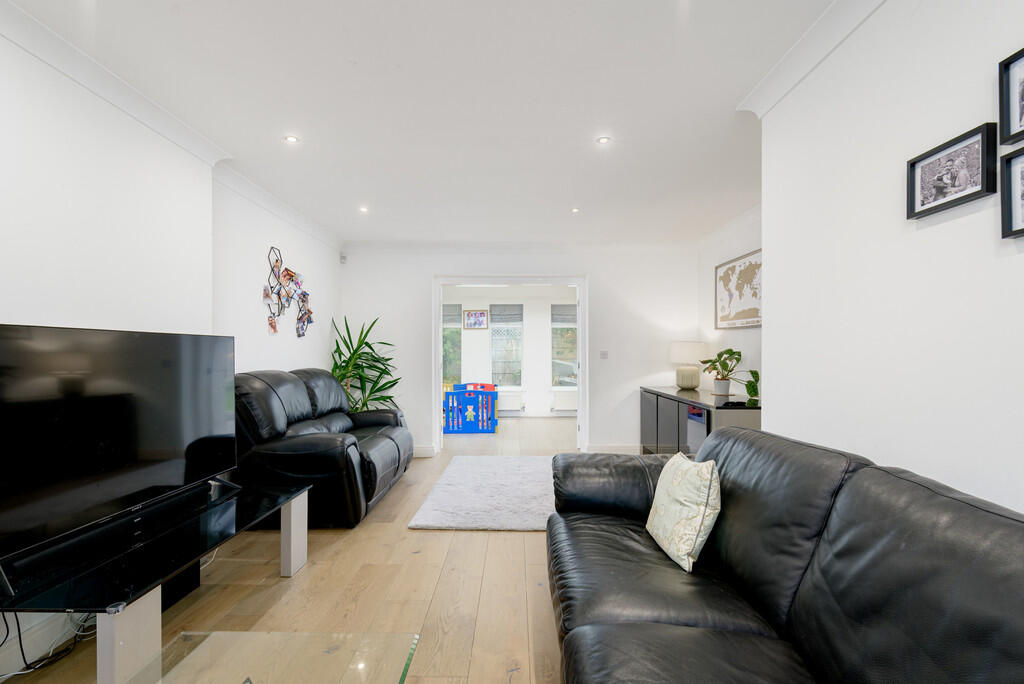 8 Blossom Grove-1...