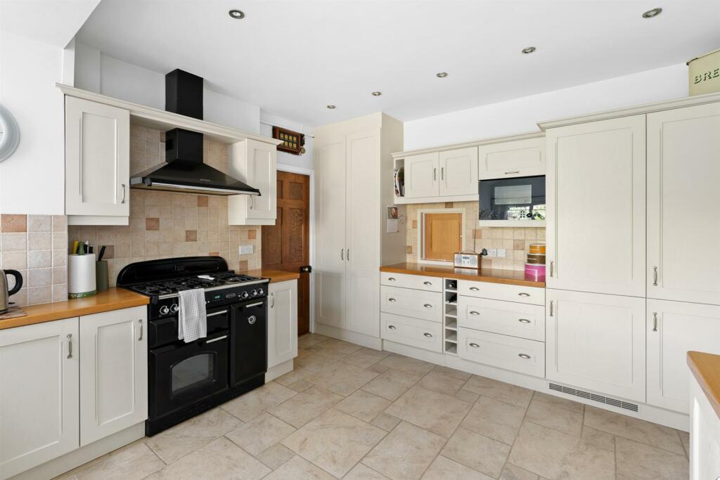 11BranksomeRd-036.jpg