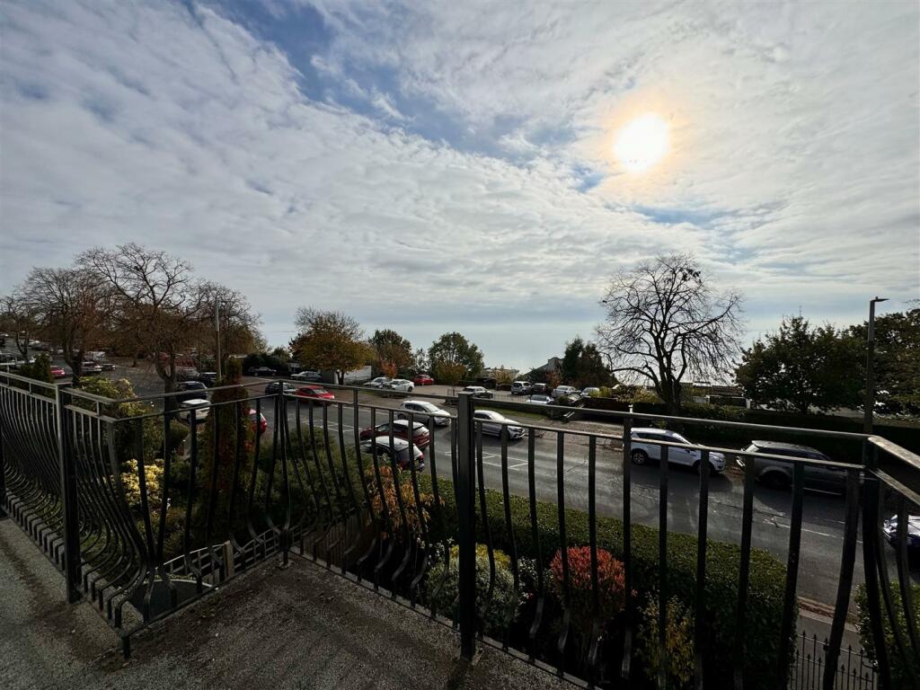 View.jpg