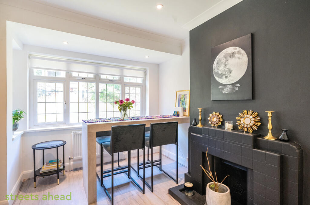 910fa0db-4f78-405...