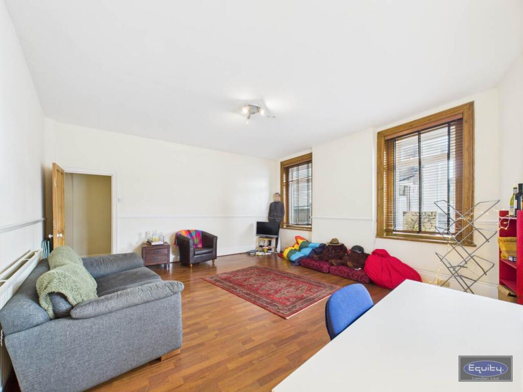 Living room 2