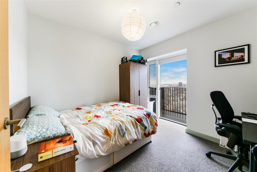 MAUD STREET, 23, 67  (4).jpg