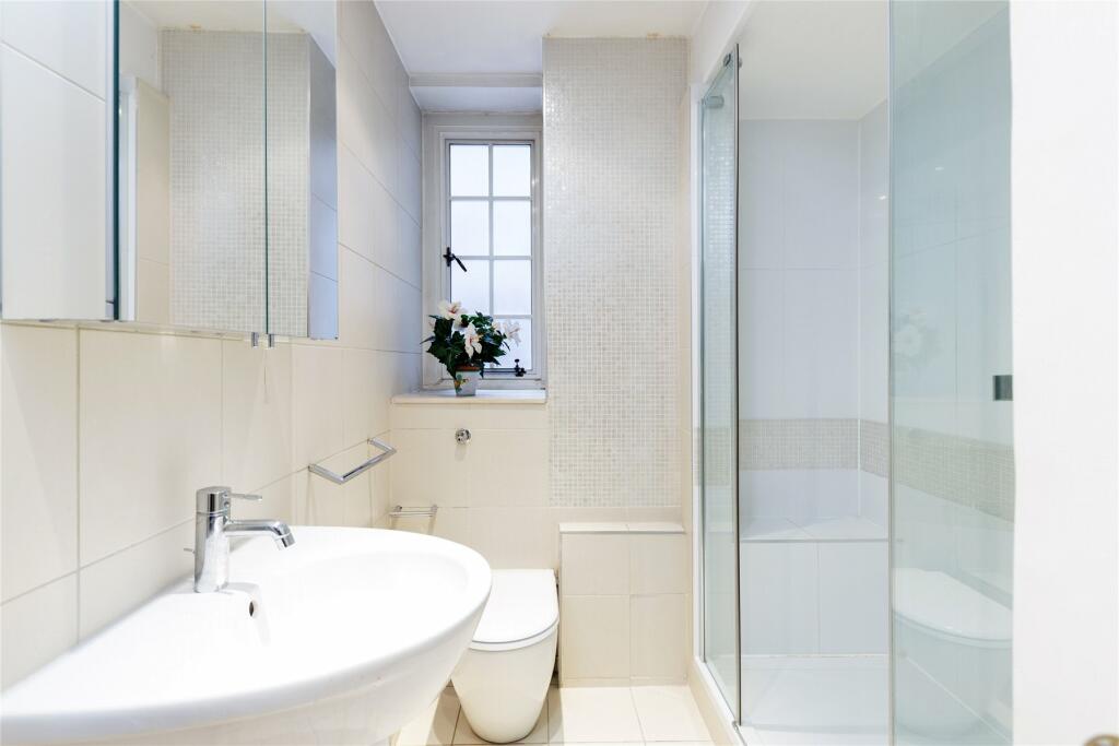Guest Shower Room