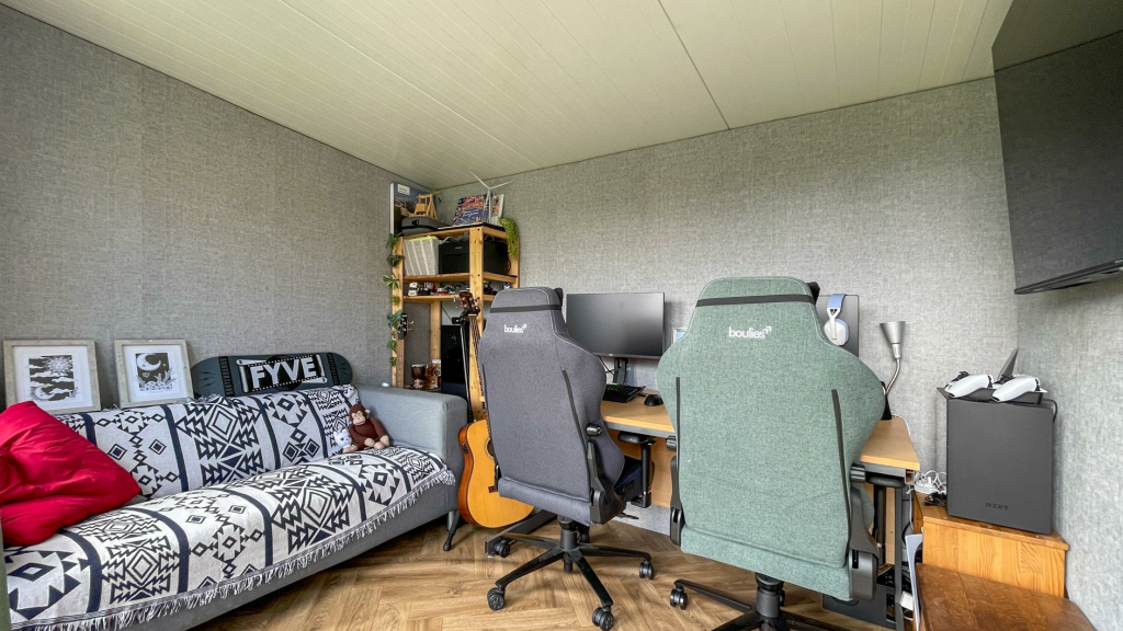 OUTBUILDING / HOME WORKING SPACE