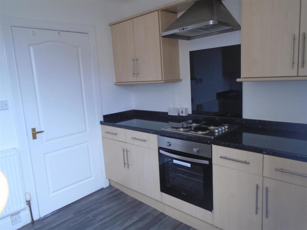 49 St Margarets Avenue - Kitchen.JPG