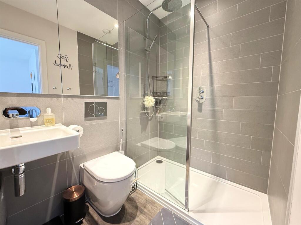 En suite
