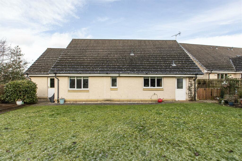 18 Cleuch Avenue North Middleton 43.JPG