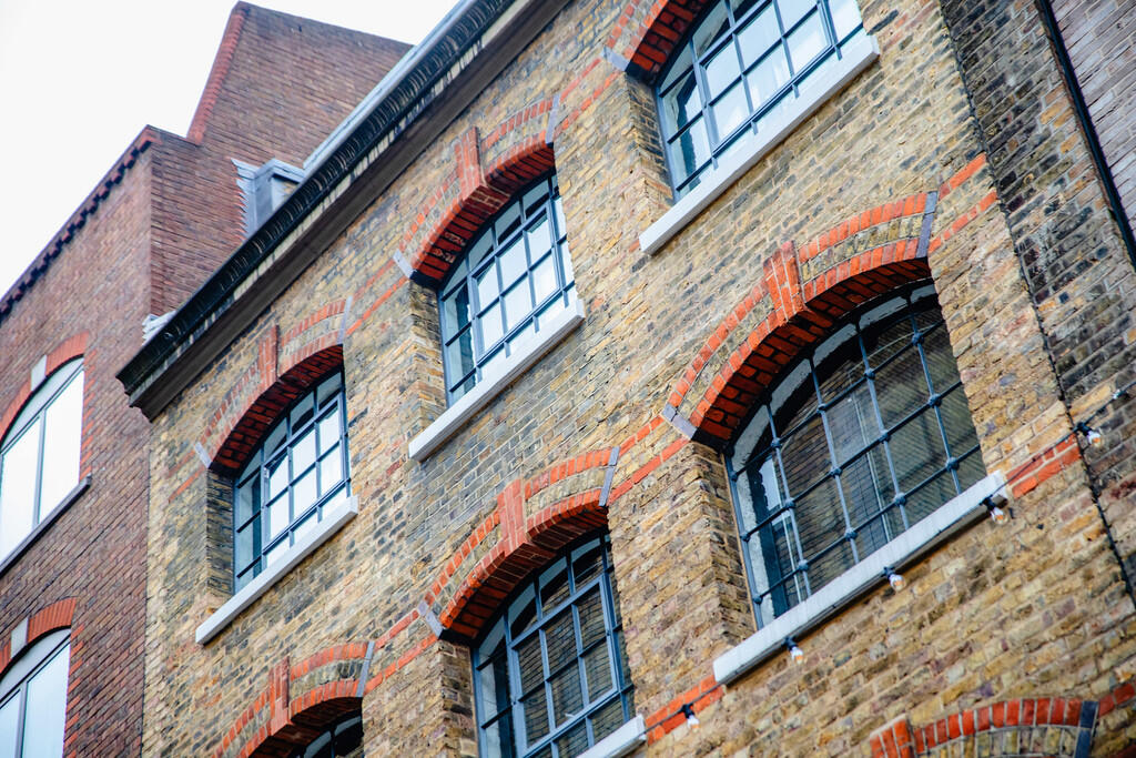 104_Floral_Ct_Ext...