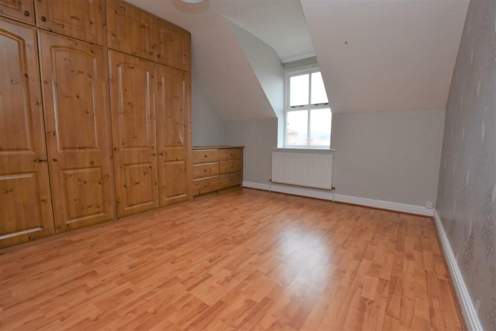 Bedroom One.jpg