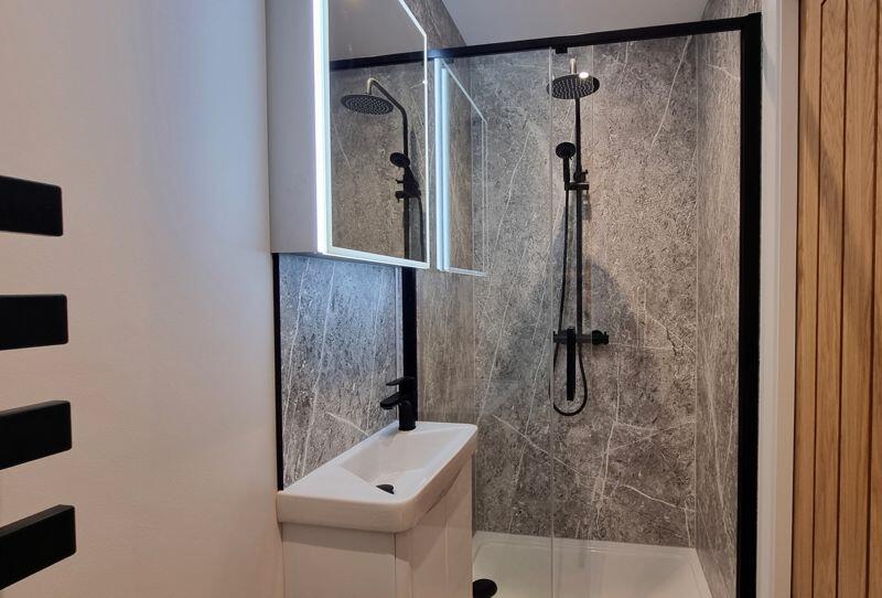 Second En-Suite