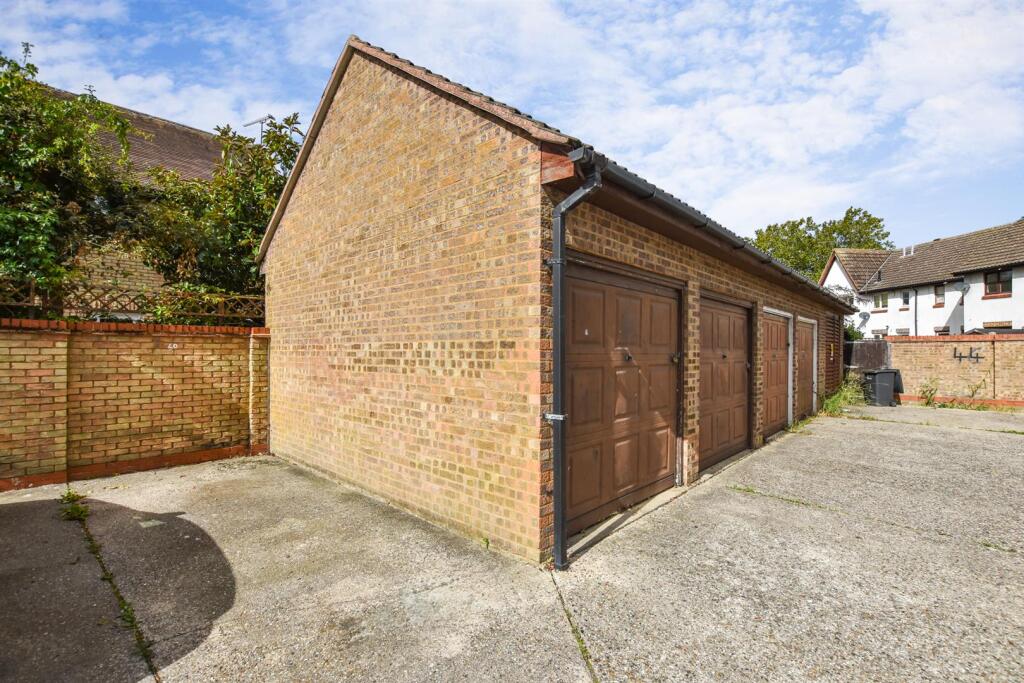Garage &amp; Parking