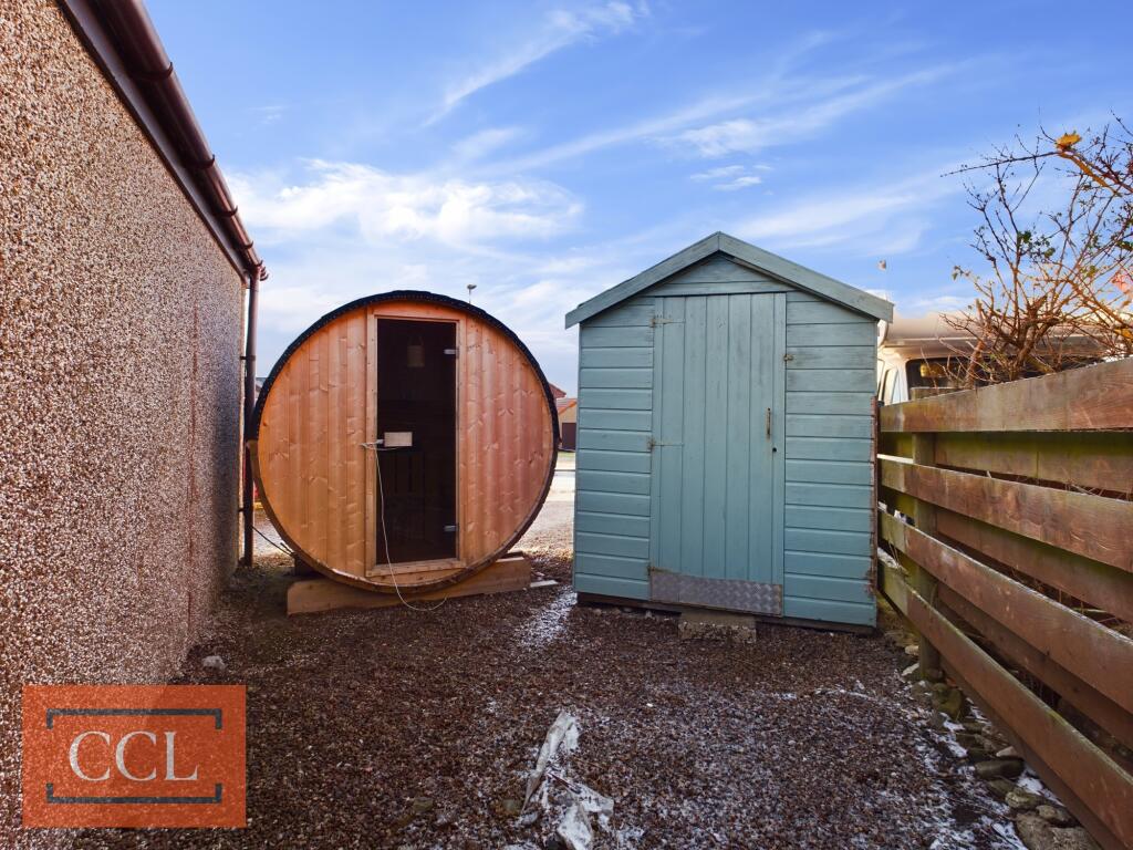 CAM03481G0-PR0076-STILL029