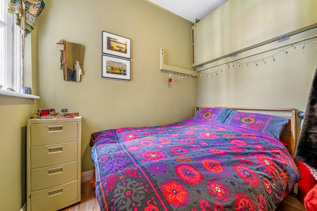 Bedroom 2.jpg
