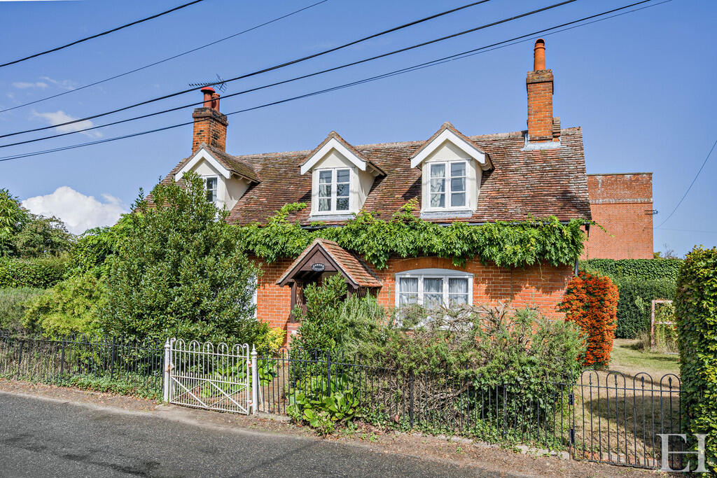 8662260-exteriorW...