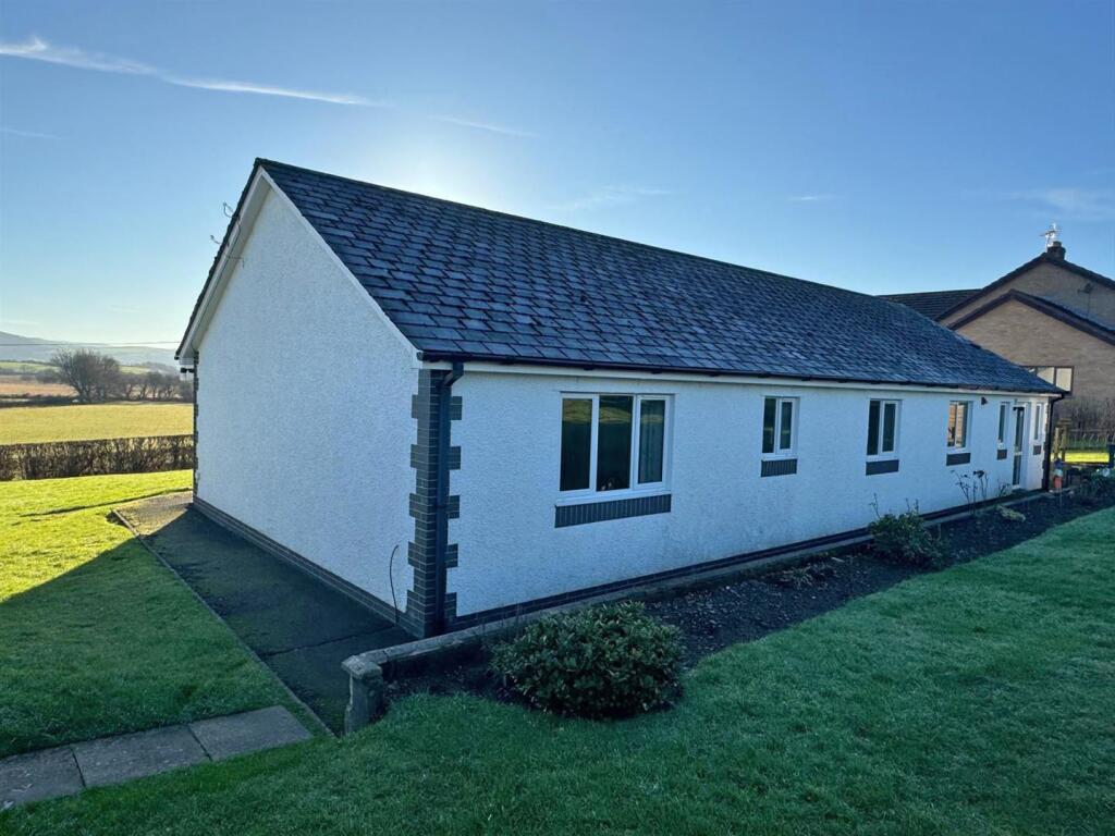 Nantwen rear.jpg