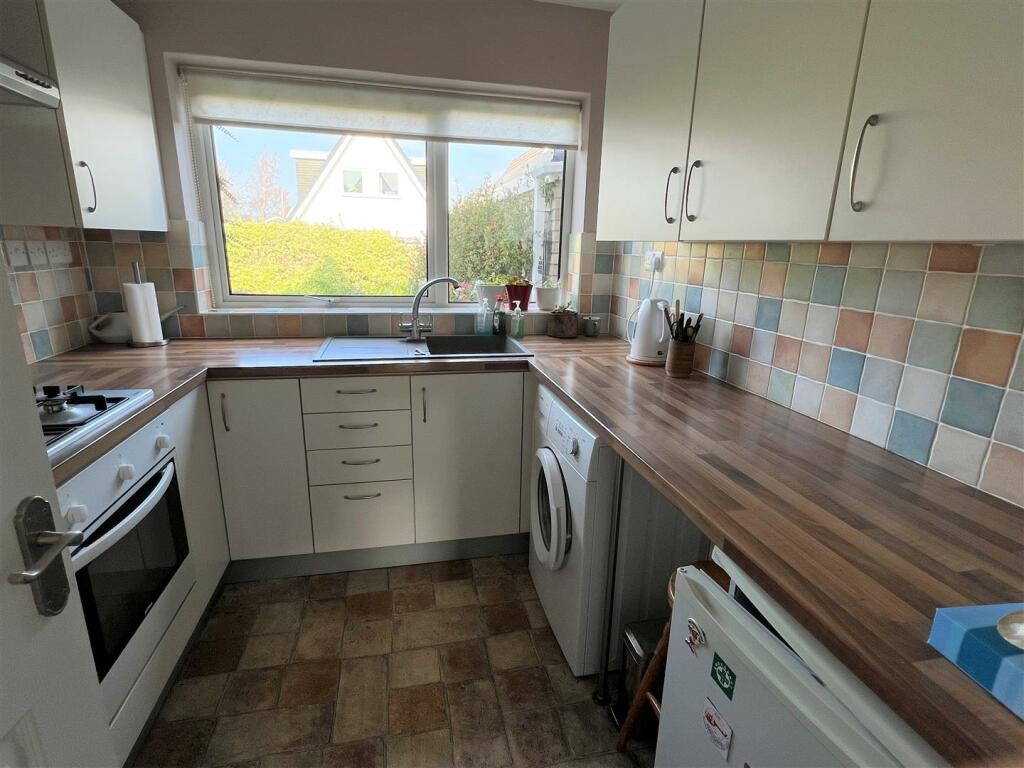 Kitchen.jpeg