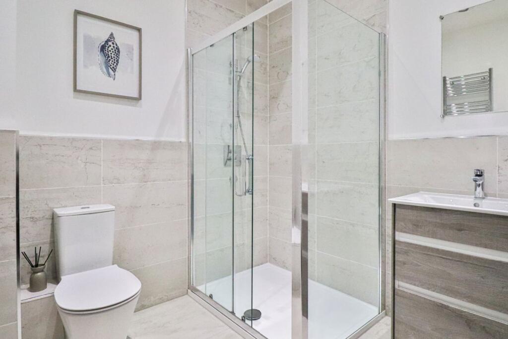 En suite II