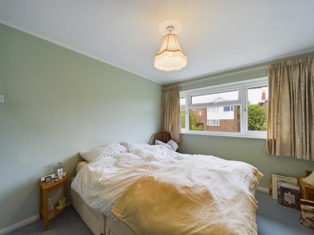 CAM02023G0-PR0061-STILL021