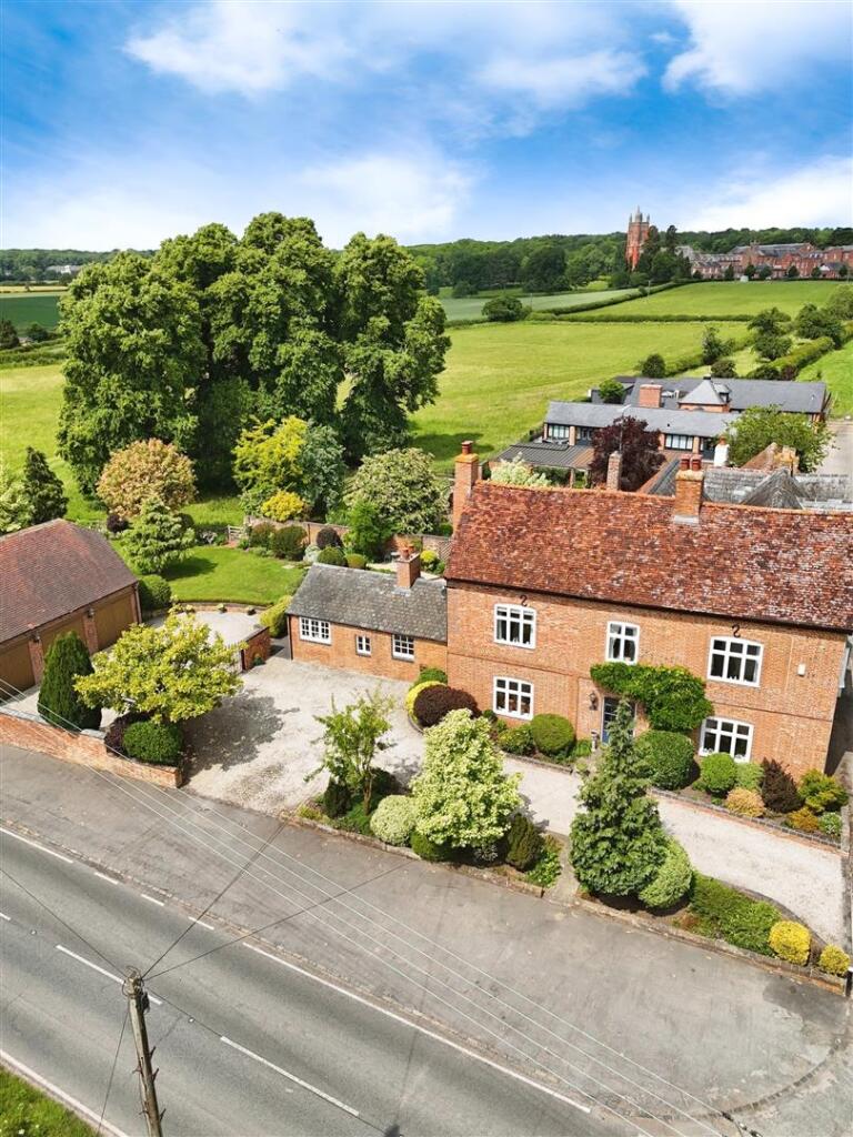 467bf15d--4BA5-BF55-1D6677650094-66306-0000156FD07