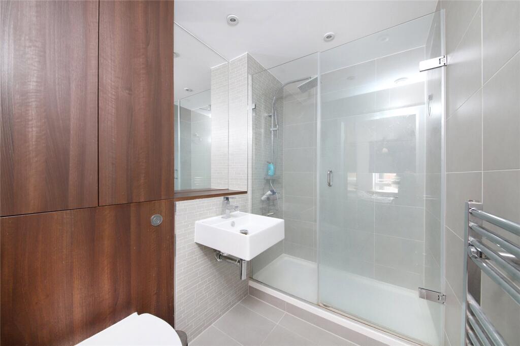 Ensuite