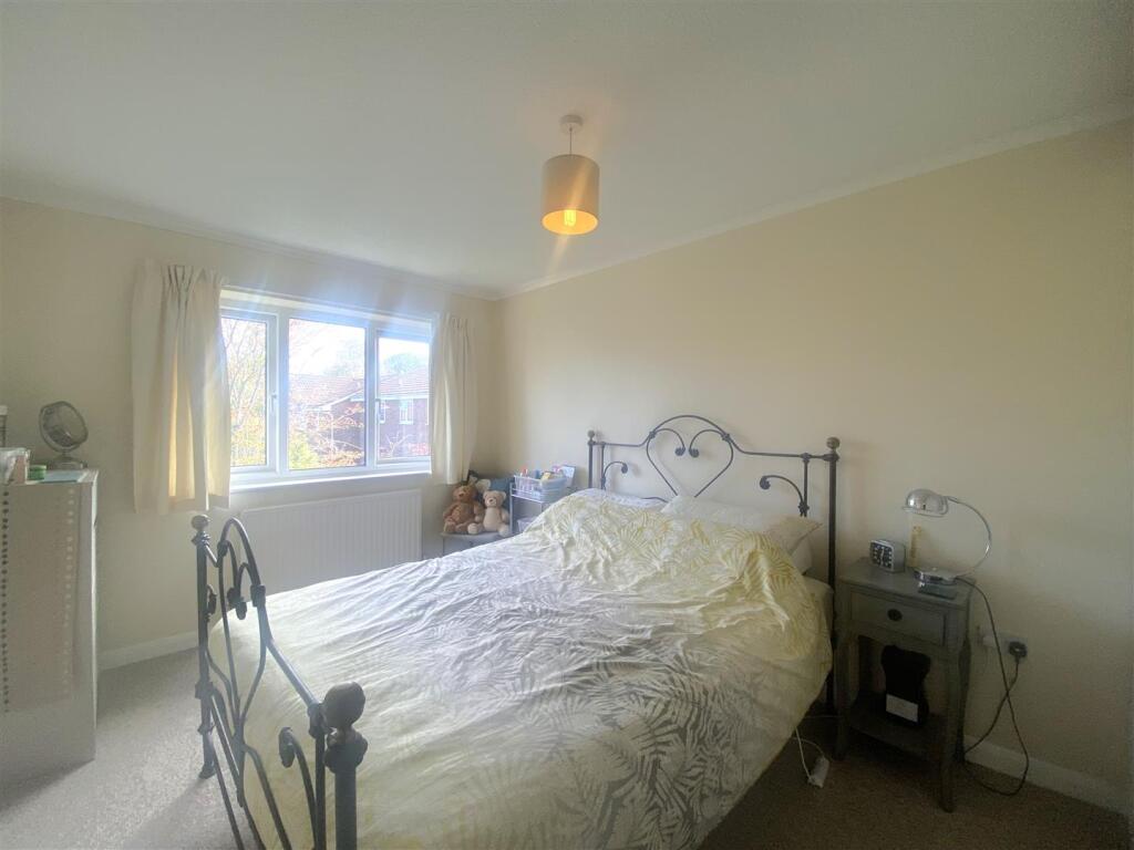 BEDROOM 5.jpeg