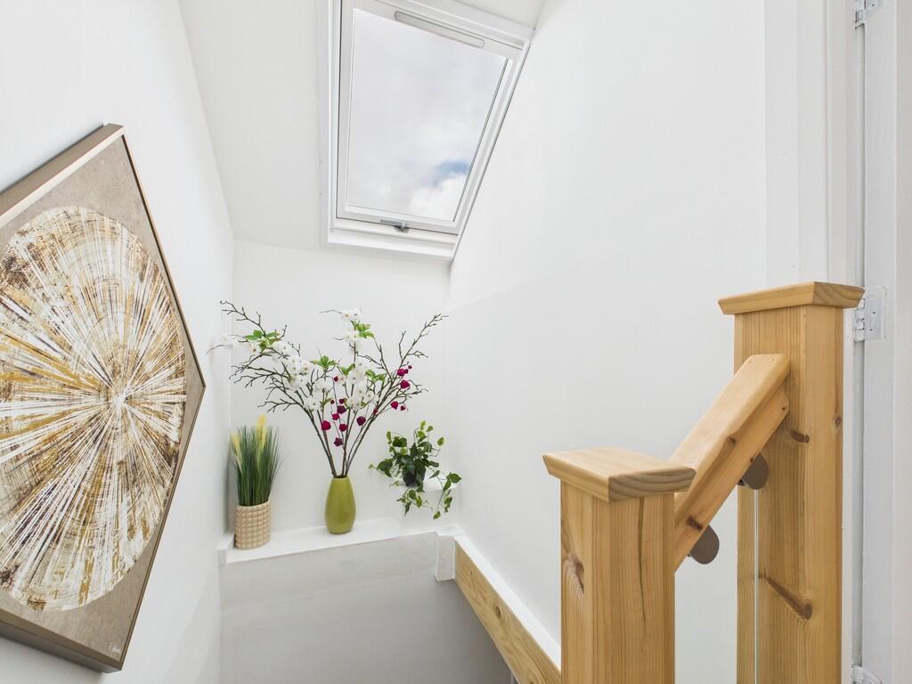 CAM01835G0-PR0297...