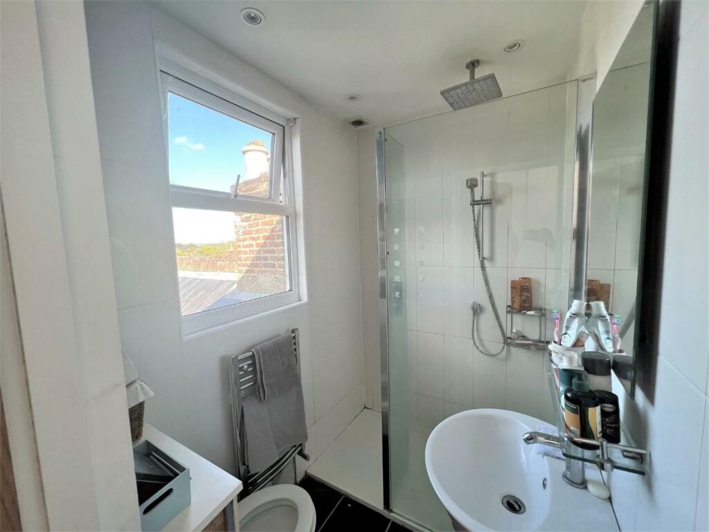 En suite.jpg