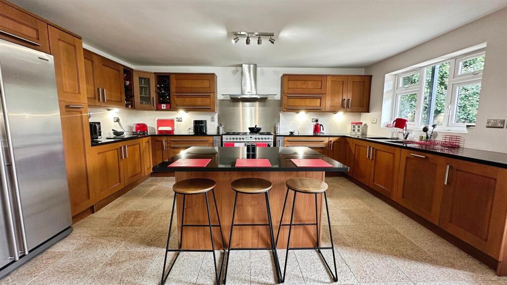 963625ba--44EA-9F76-B2F01BD1DDC6-66306-0000156CE44