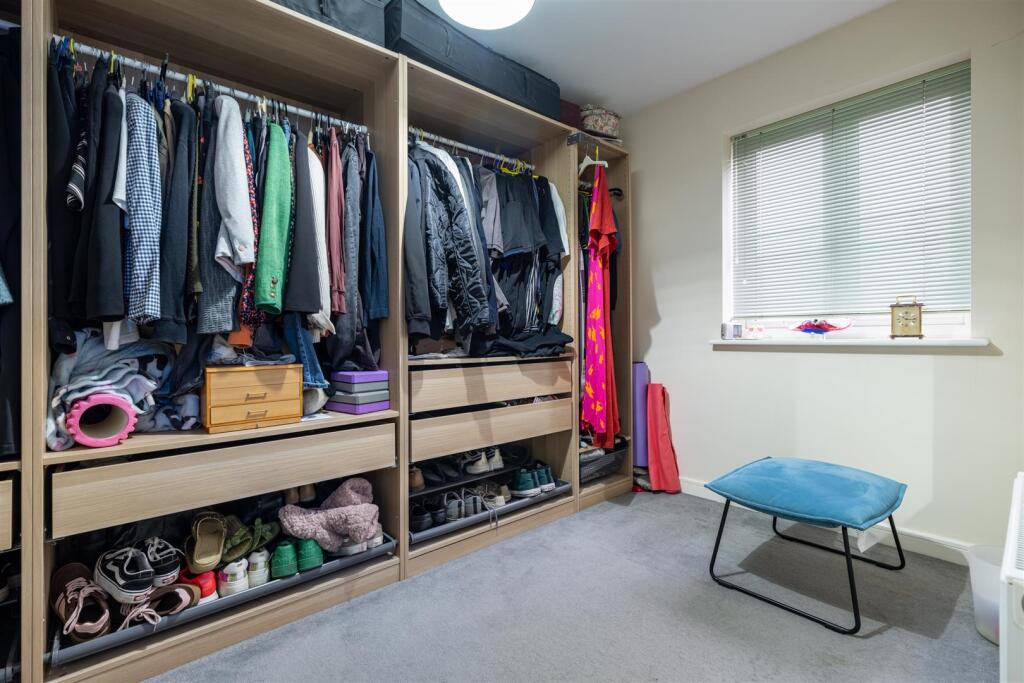 bedroom 3 .jpg
