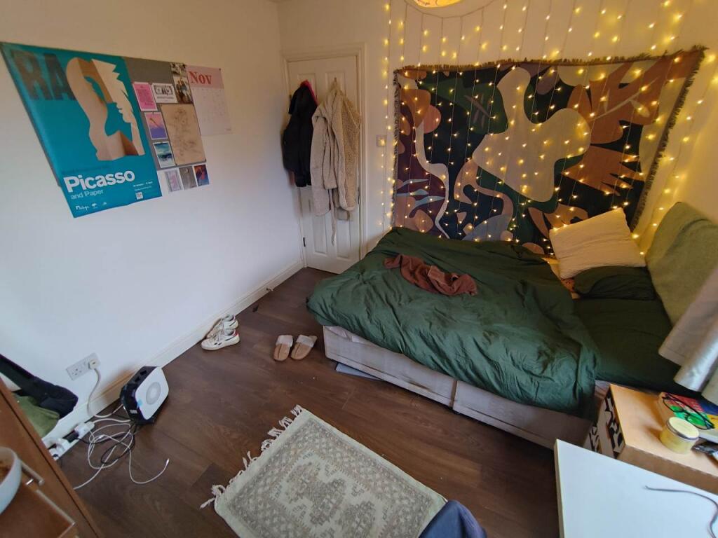 Bedroom 4 (2)