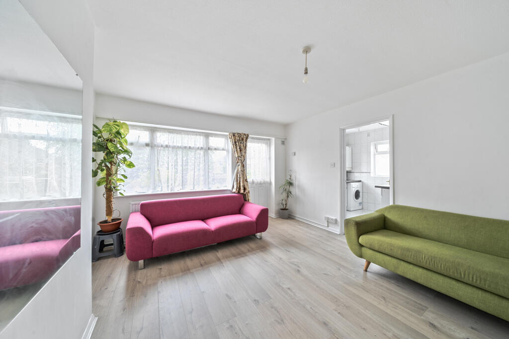 1324587-15-687538...