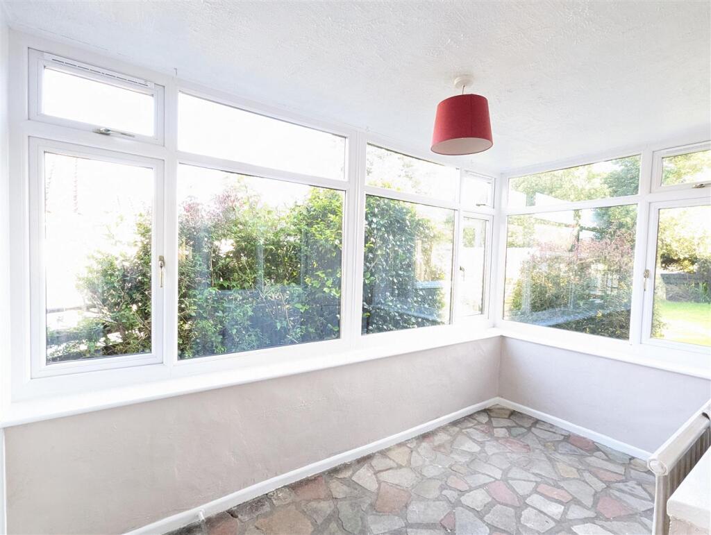 11 Parkwoon Close - Conservatory