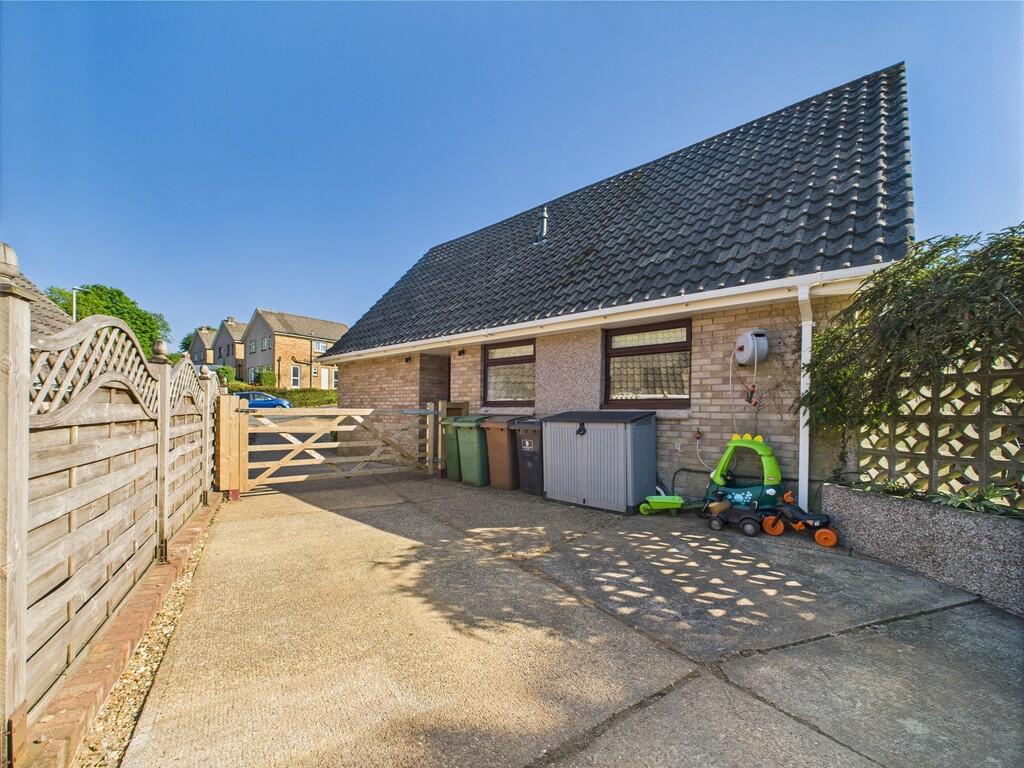 CAM02089G0-PR0474...