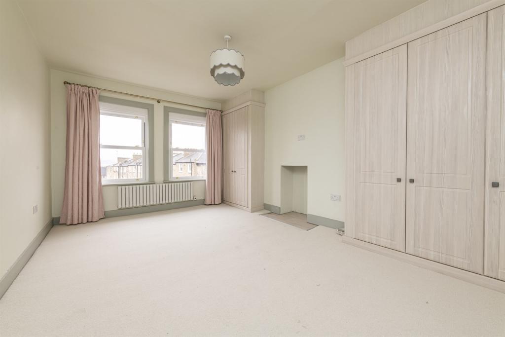 Bedroom+1