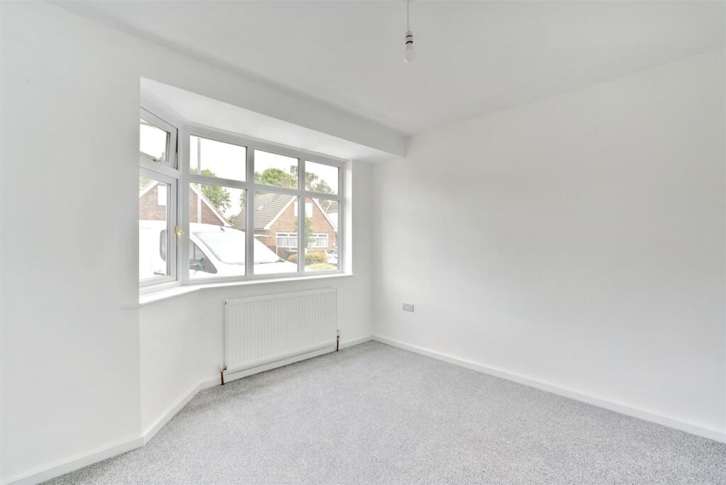 Bedroom 2_1.jpeg