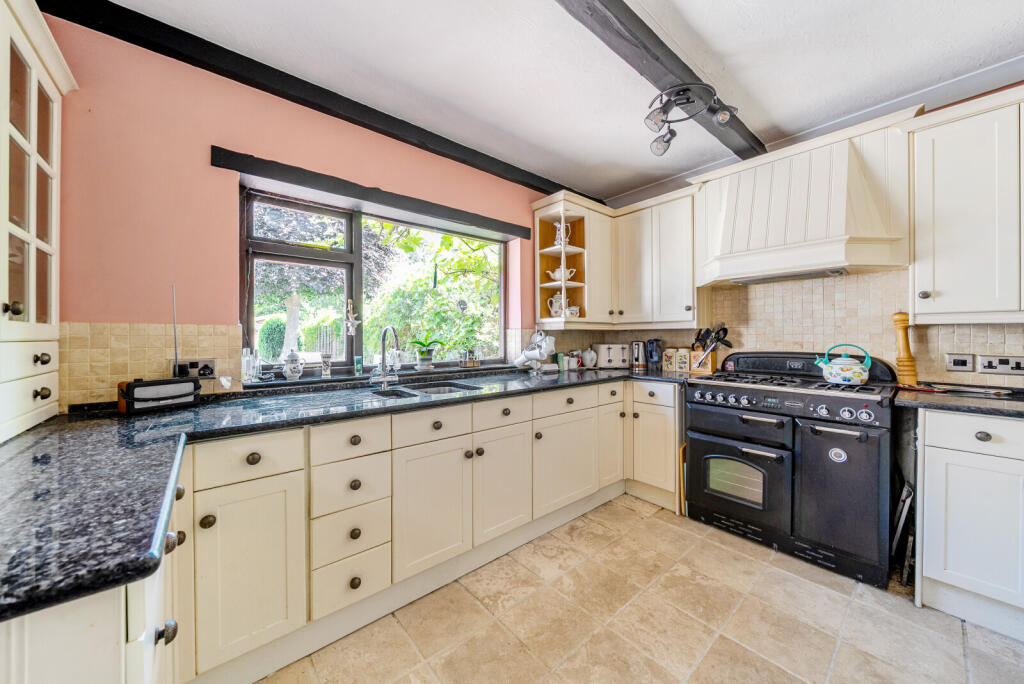 1311540-18-6852a7...