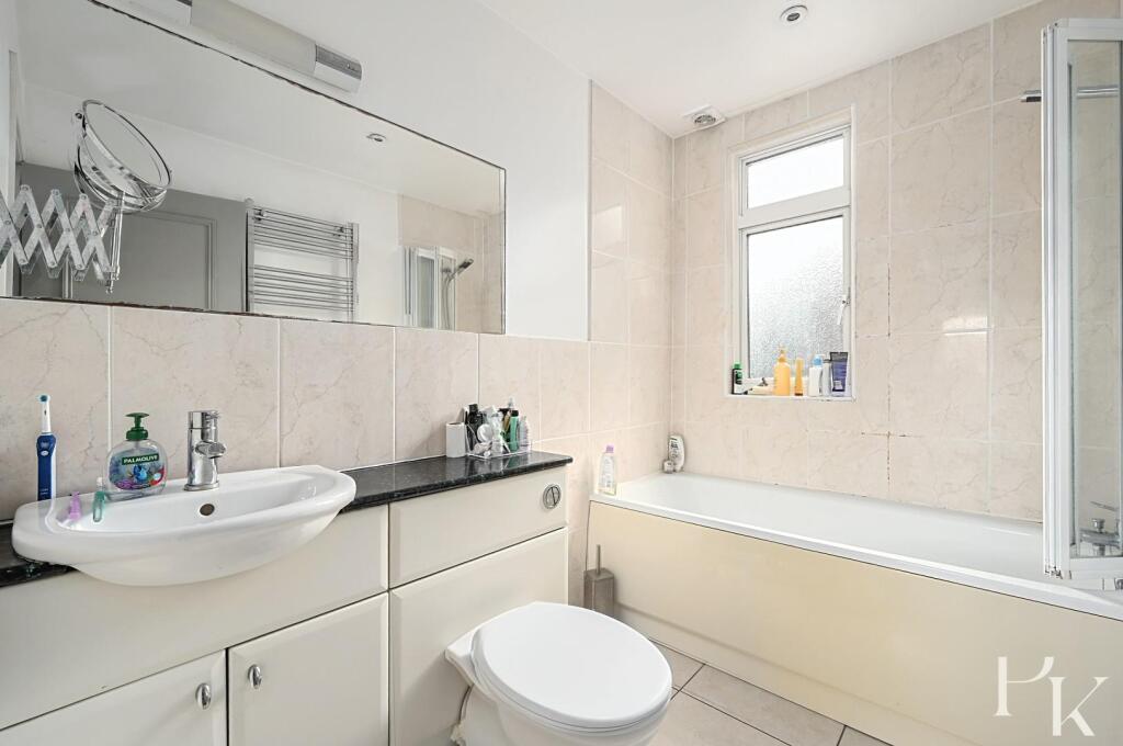 Flt 5, 145 New Church Road (7).jpg