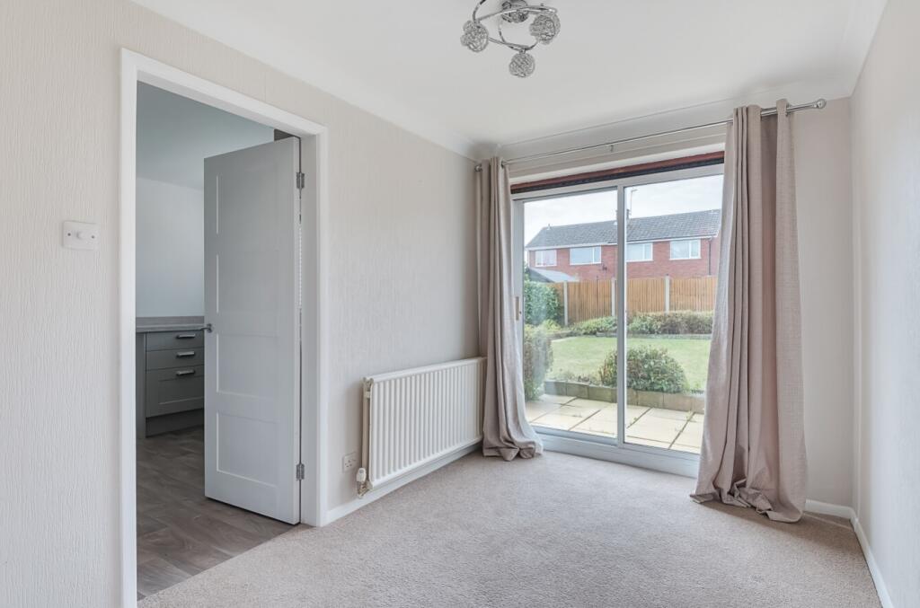 1330866-8-6889feaf9ad53