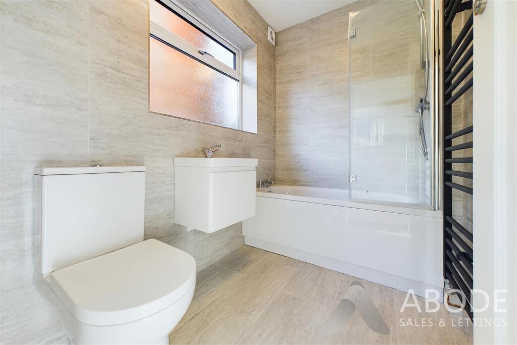 CAM02544G0-PR0175-STILL001.jpg