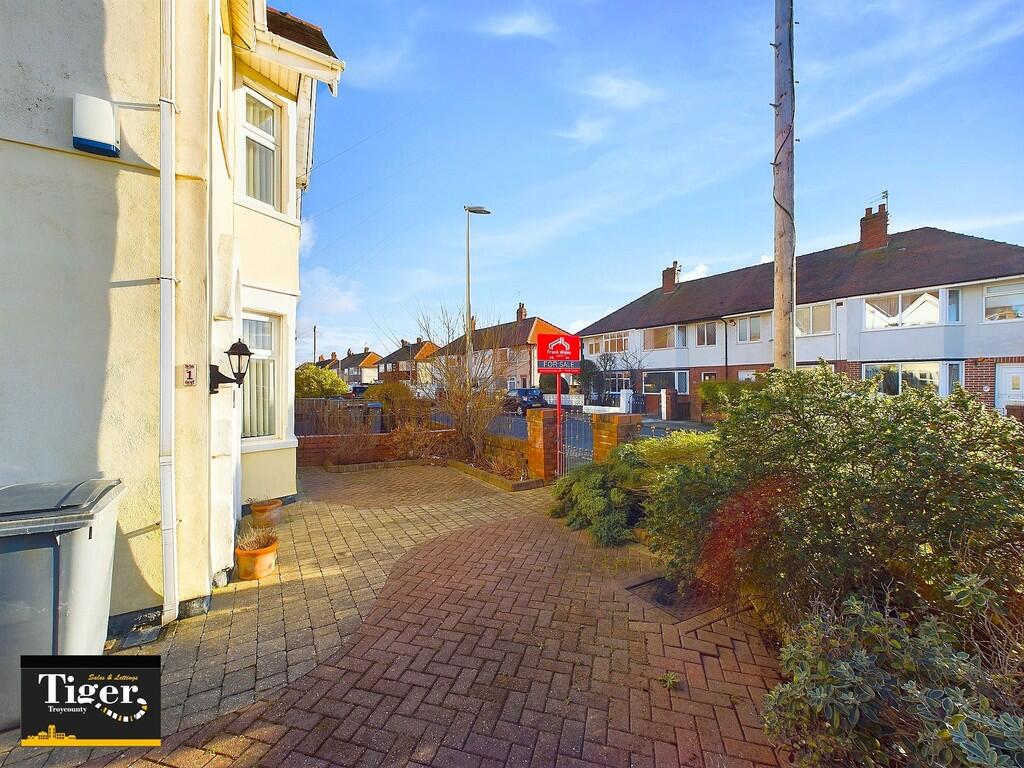 CAM03440G0-PR0227...