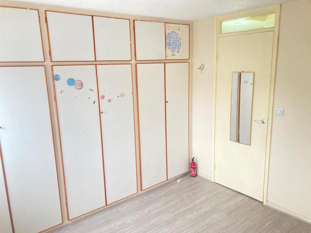 bed 1.5